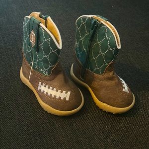 Roper football boots